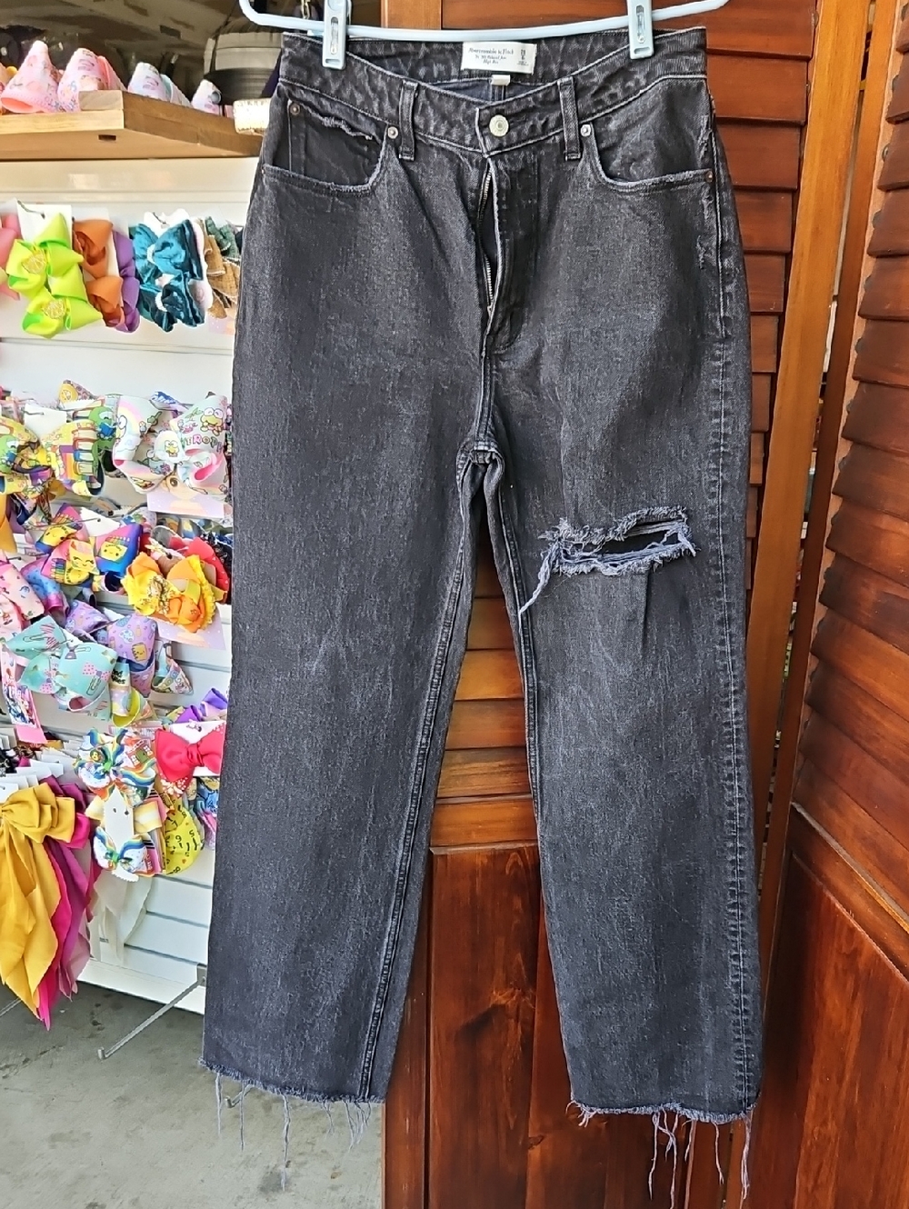 Abercrombie & Fitch Black High-Rise '90s Relaxed Jeans